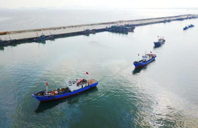 大连金普新区开海归来鱼满仓